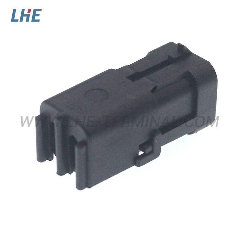 12015024 4 Ways Double Row Wire-to-Wire Male Connector