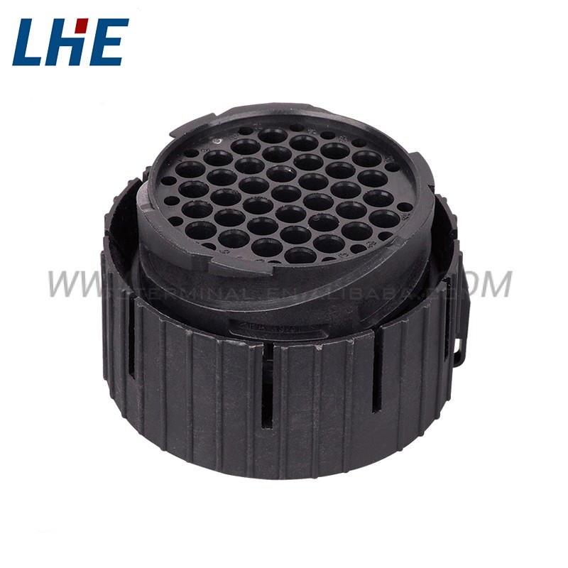 121583-0058 37 Position Seal Black Female  Connector