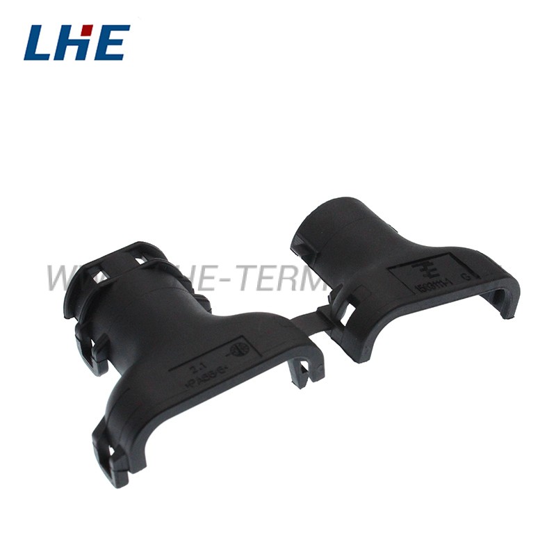 1563111-1 Black HDSCS In Line Backshells D