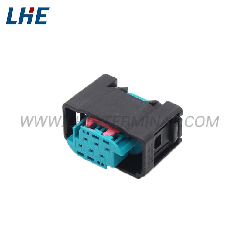 9-967616-1 6 Ways Black Seal Female Housing