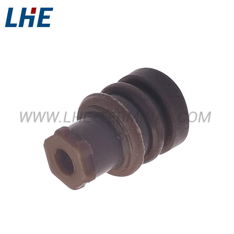 RS220-04100 Brown Single Wire Seal Plug