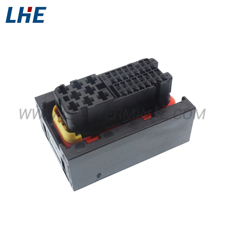 1473252-1 40 Position Wire-to-Drive Female Housing