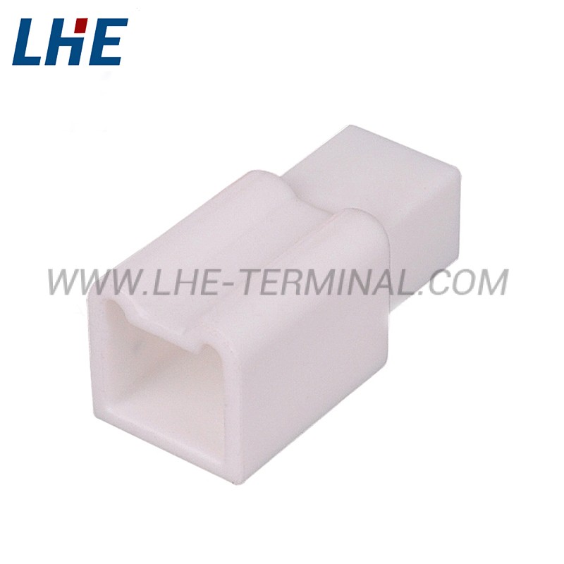 PP0400701 4 Position Male Housing Connector