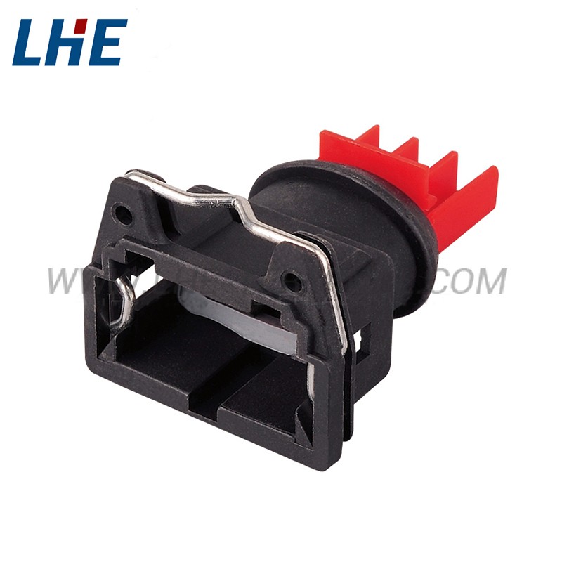 PP0409712 3 Position Black Female Electrical Accessory