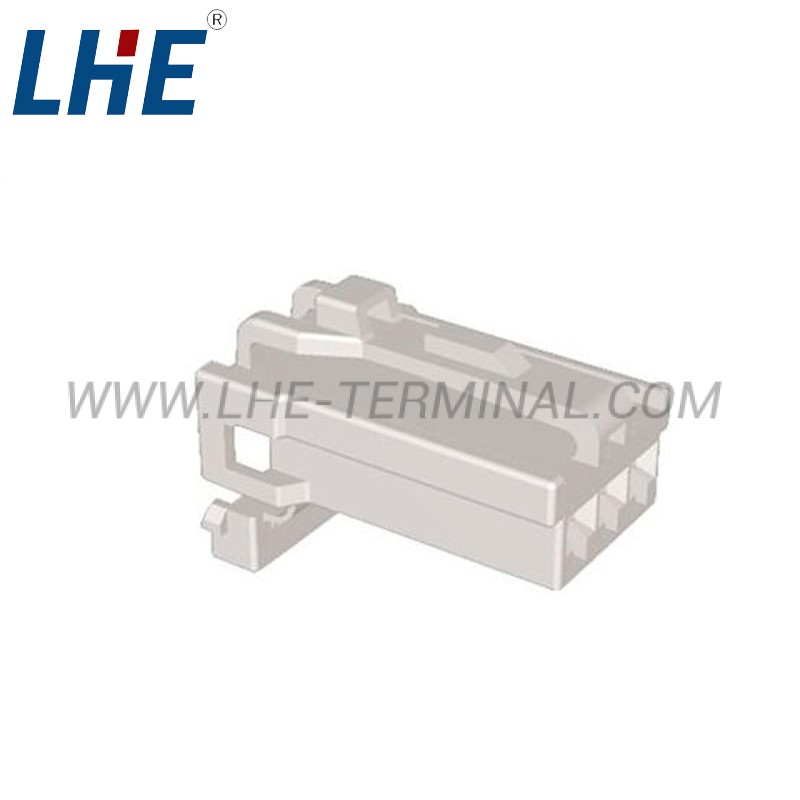 PP1507801 3P Female 1.8 Automotive Connector Retaining Clip Housing